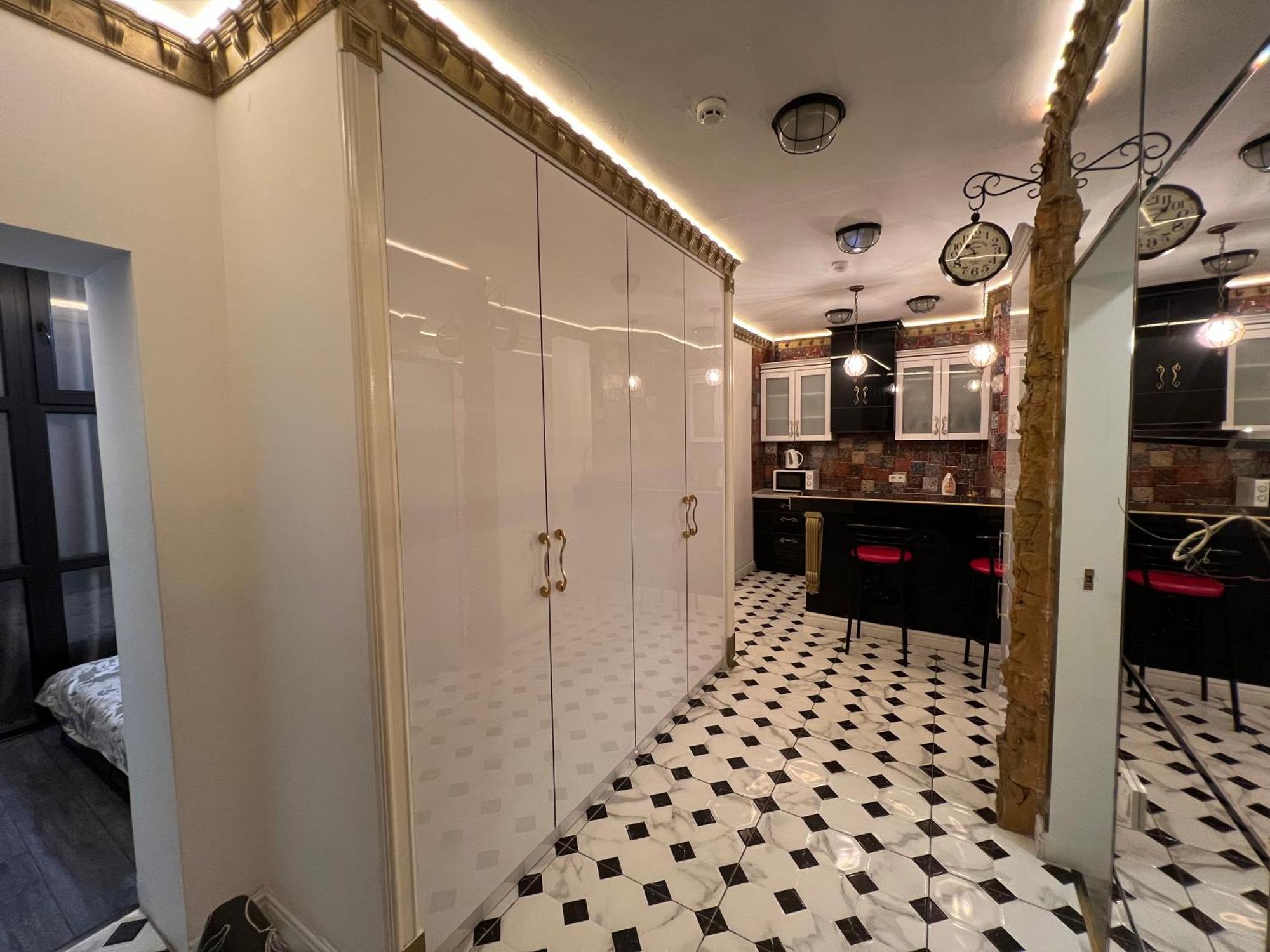 2 Bedrooms Heart Of City Center 키시나우 외부 사진