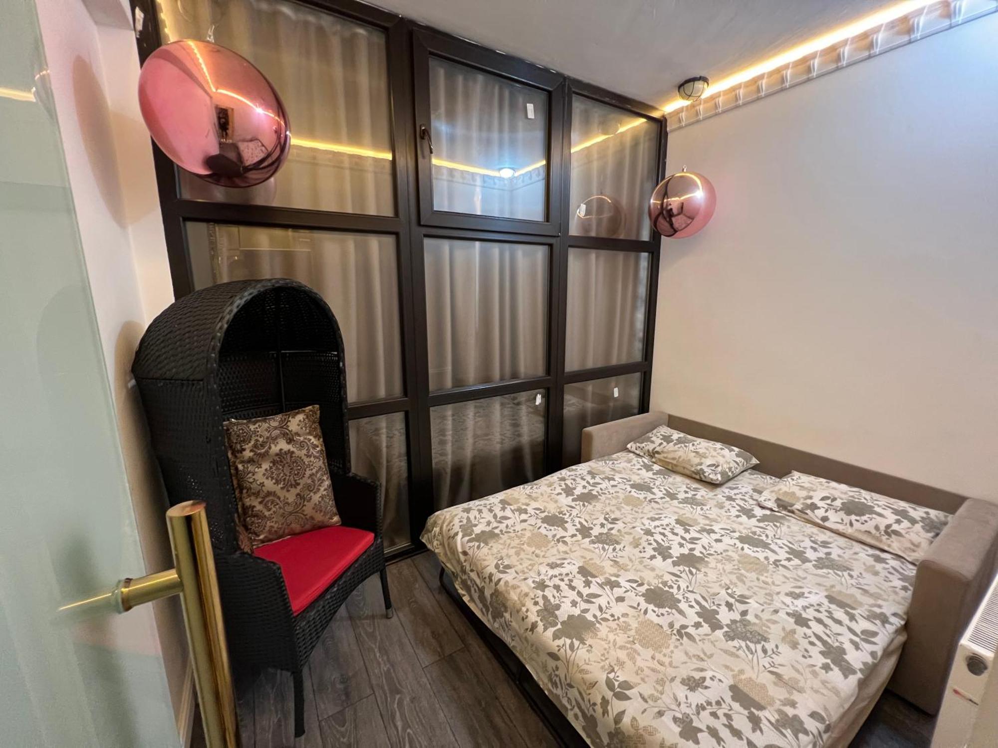 2 Bedrooms Heart Of City Center 키시나우 외부 사진