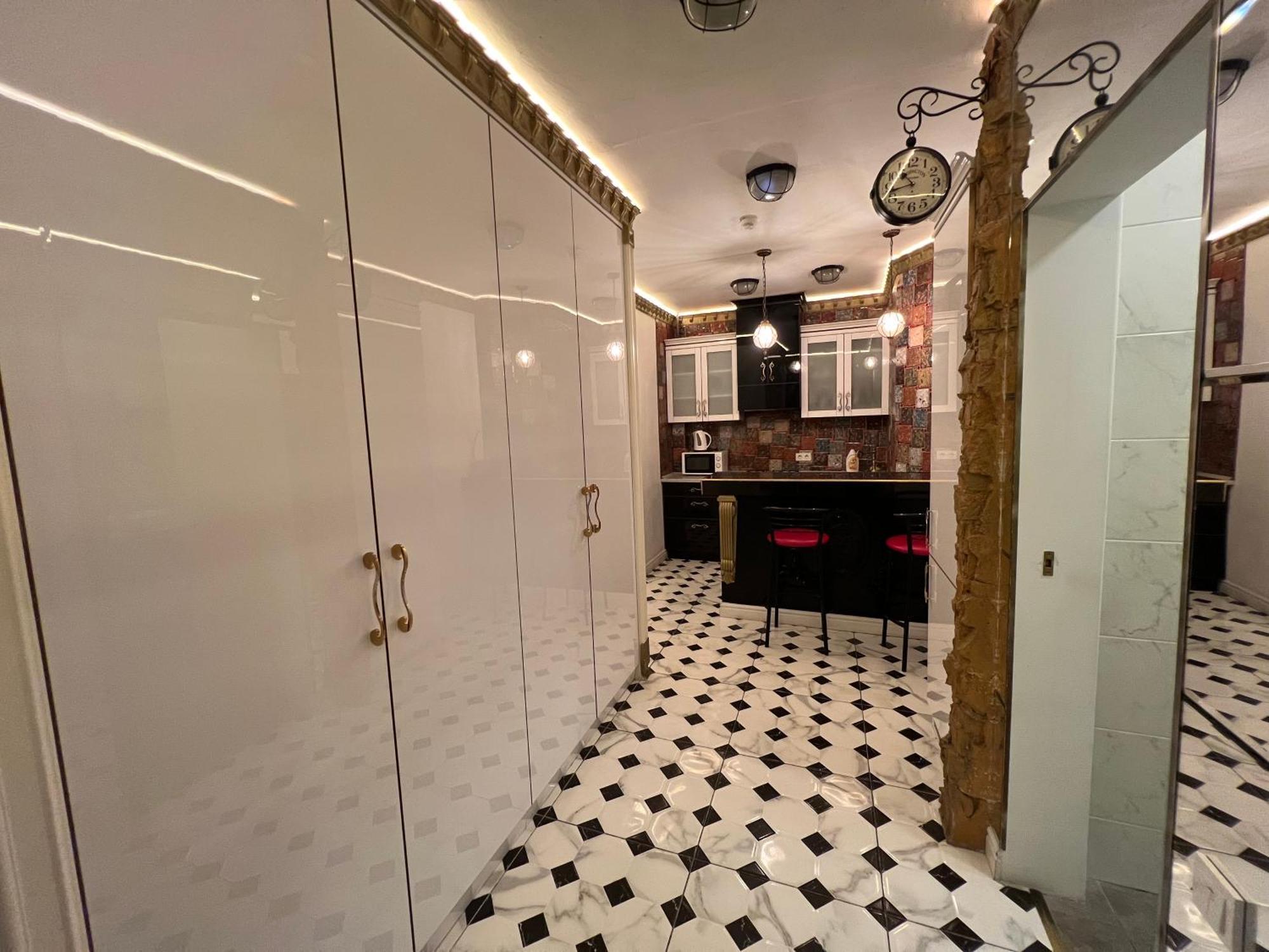 2 Bedrooms Heart Of City Center 키시나우 외부 사진