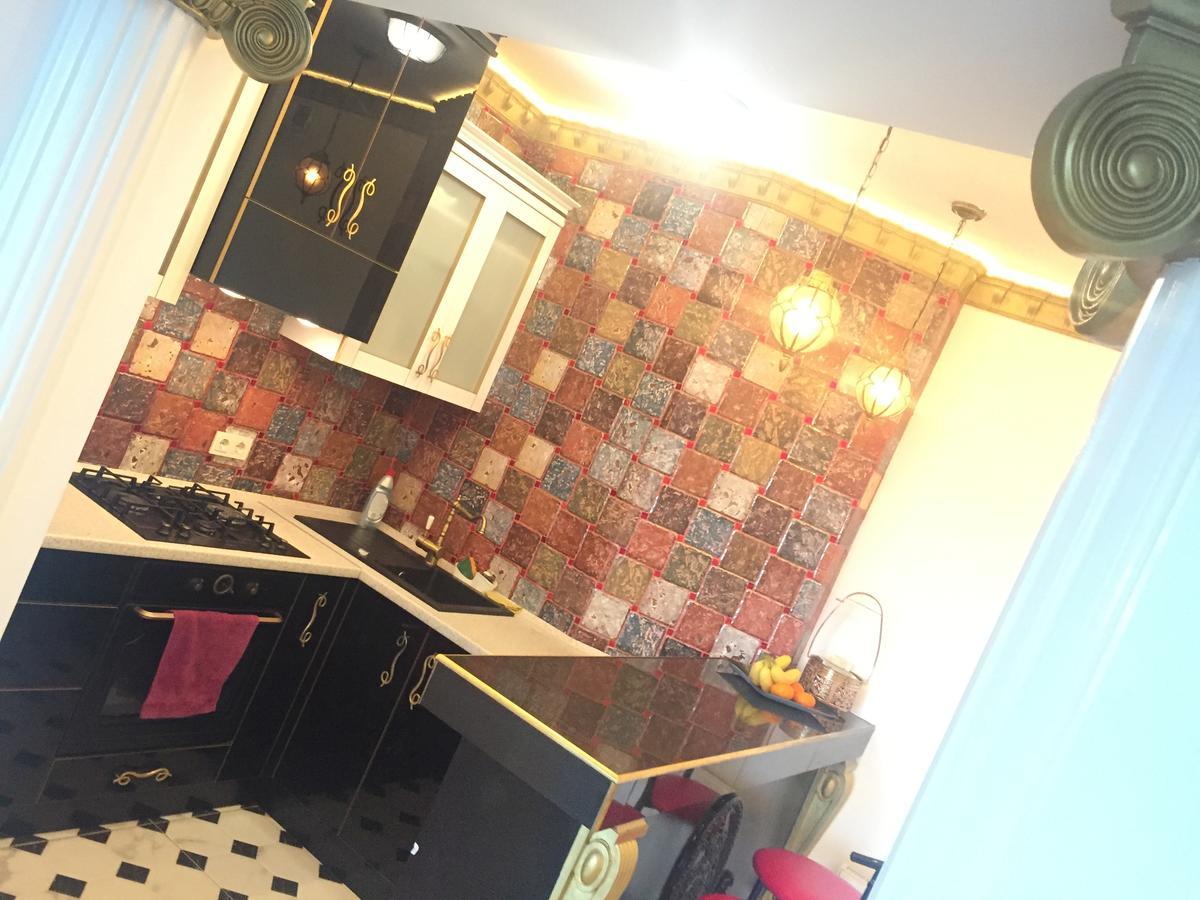 2 Bedrooms Heart Of City Center 키시나우 외부 사진